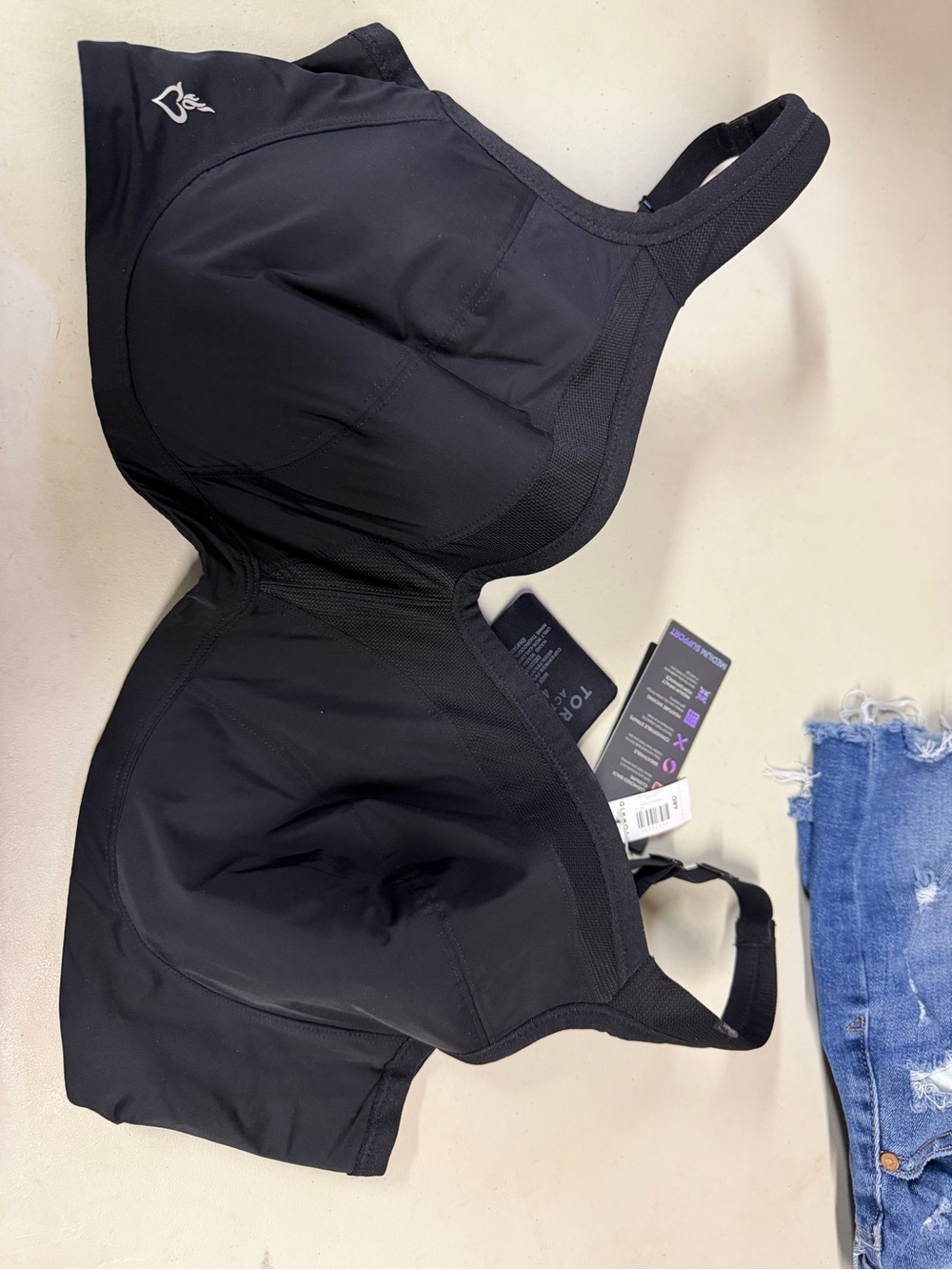 NWT torrid medium support  Black Sports Bra 48D